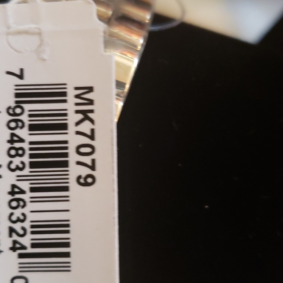 Nwt Michael kors watch gold - Picture 3 of 4